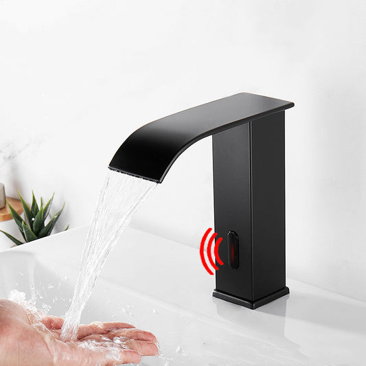 Simple and fashionable smart sensor faucet for home