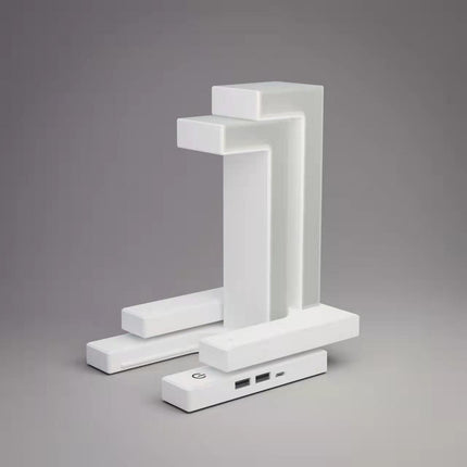 Lampe de table suspendue créative à chargement sans fil pour smartphone, lampe d'équilibre flottante pour la chambre à coucher - Affordable Techs